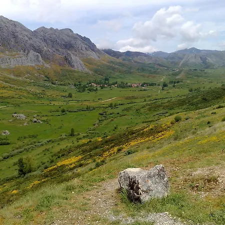 里奥假日乡村酒店