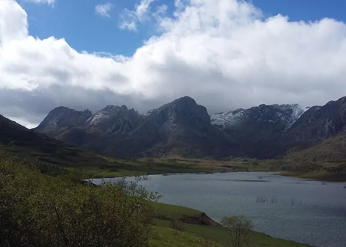 Rural Rio Viejo Hotel *